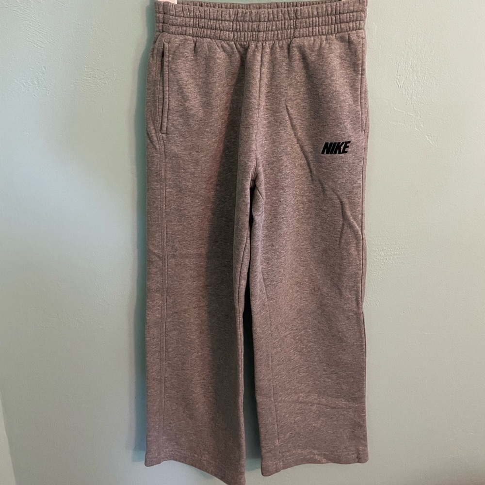 Comfy Nike Sweatpants!!!